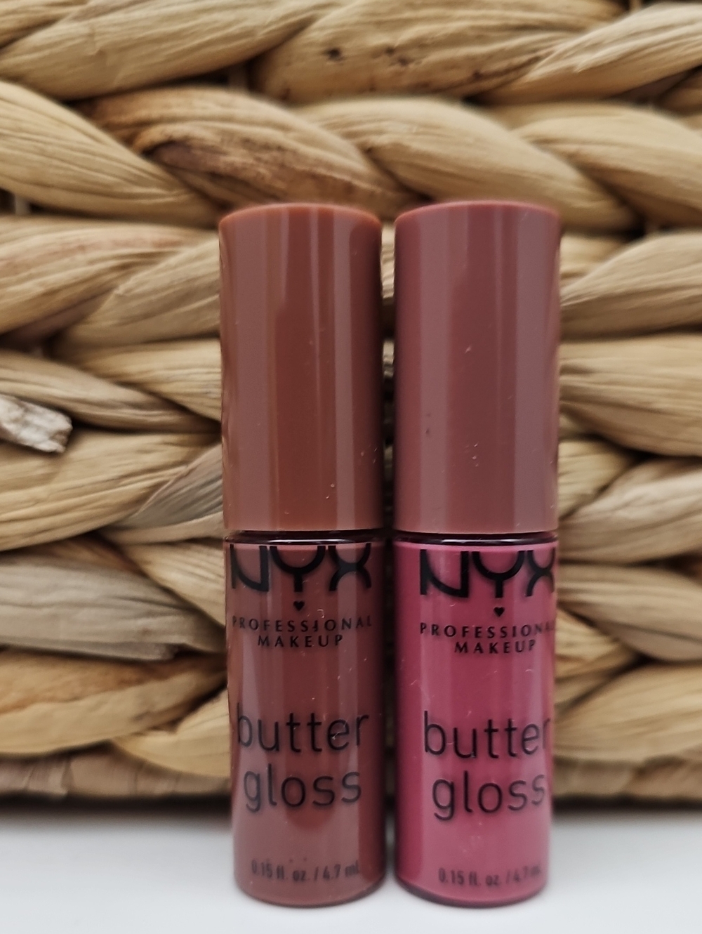 NYX Butter Gloss Duo โ Brown and Mauve Pink